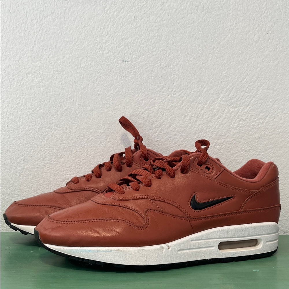 Nike Air Max 1 Premium SC Jewel "Dusty Peach" Sneaker Size 9